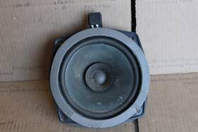 644.hy1208 2005 2006 2007 2008 2009 Hyundai Tucson Left Driver Front Door Speaker