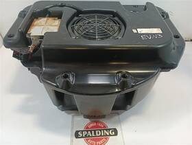 644.po1308 03-06 Porsche Cayenne 955 Bose Rear Spare Tire Audio Subwoofer Speaker 10878342