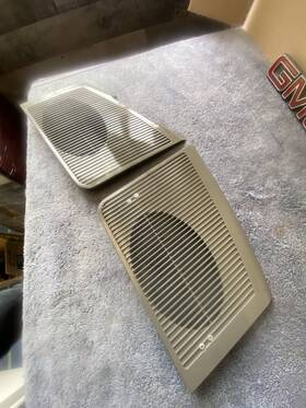 15980994 Acdelco Oe 88-94 Chevy And Gmc Obs Gray Oem Inch Front Dashboard Speaker Covers 2