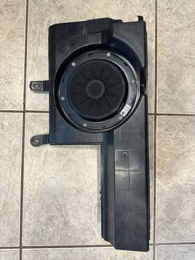 P68349843ab Alpine Jeep Gladiator Oem Audio Subwoofer