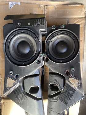 9d33-6696x-ab Aston Martin Speaker Footwells For Rapid