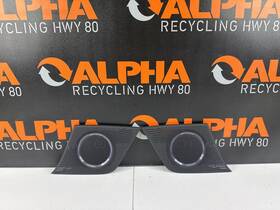 1003630r Audi Speaker Q5 10