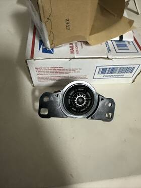 4m8035399a Audi Q8 Tweeter 2022 Q8. In Great Conditions It Works Perfect