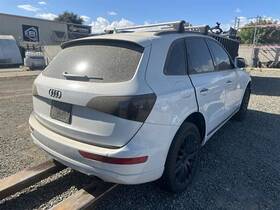 644.au1415 Audi Q5 2015 Speaker 3728701