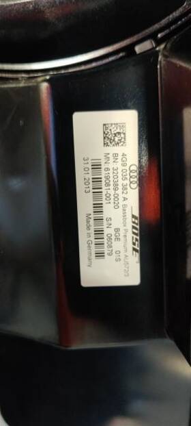 644.au1j13 Audi S7 2013 Speaker 3405987