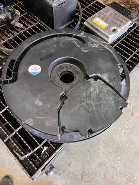 M4k0035914 Audi 644.au1r19 A7 2019 Subwoofer Rear Speaker