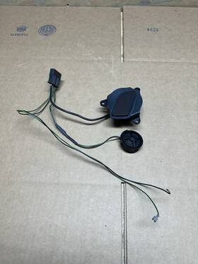 8d10354111ej Audi A4 S4 B5 Oem Black Hands Free Speaker Front Door Panel
