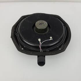 8h0035412b Audi 2003 - 2009 Fits A4 S4 Bose Right Subwoofer Speaker Unit Oem