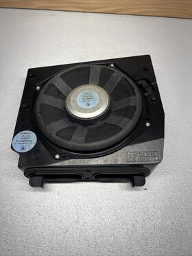 2752555912 Bmw X3 E83 2.0d Bass Subwoofer Right Side