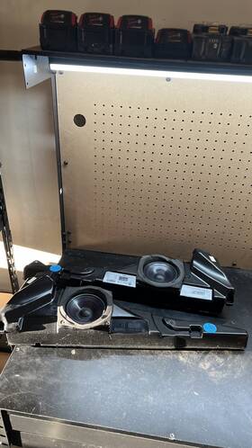 2752555961 Bmw 2752555962/2752555961 1997-03 E39 530i 528i 525i Driver And Passenger Front Door Speaker Pair Haes