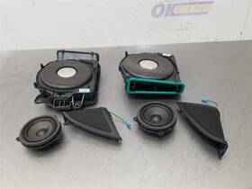 644.bm1o19 Bmw 19 2019 530i Speaker Set