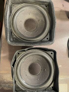 689.9 Bmw 65.13-8 Pair Of 2003 740 Door 5 Inch Speakers 352 2