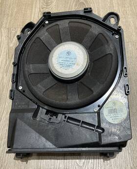 65136925334 Bmw 65136925334--08 E83 E90 E92 2006-13 Genuine Right Hifi Lower Floor Subwoofer Speaker Bass Rh