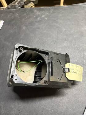 Bmw 65138361405 1992-1999 E36 Speaker Box Oem Rear