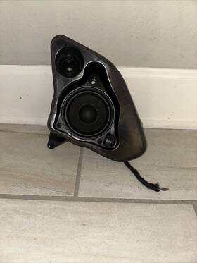 6813104-02 Bmw 2018-2020 X3 G01 Rear Right Side Door Audio Sound Speaker