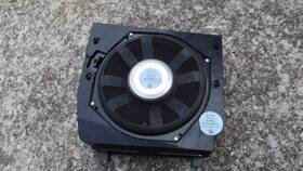 6980983 Bmw X3 E83 04-10 Left Under Seat Subwoofer Speaker Free Shipping