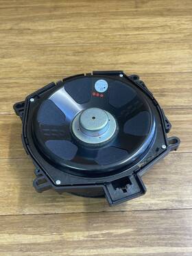 7863531 Bmw Oem 2014 2015 2016 2017 2018 X3 F25 Floor Subwoofer Speaker
