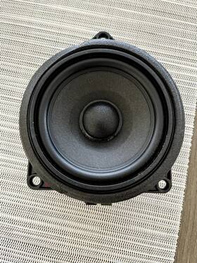 8927028303a Bmw Harman Kardon Door Speakers From G20 M340