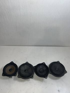 9513-9141494-01 Bmw 4 Speaker