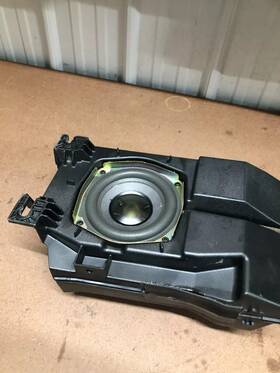 15186666 Bose 2007-2013 Oem Gm Chevrolet Tahoe Suburban Yukon Sub Speaker