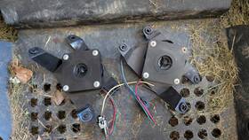 180348 Bose Car Audio Tweeter Set Of 2 - Used And Working With Wiring