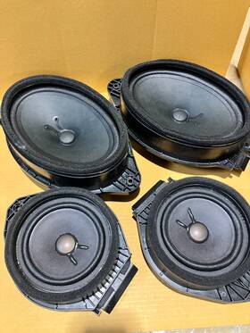 22743232-22753373 Bose Speaker Set 2015-2023 Gm Yukon Or Silverado Trucks Oem