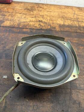 Bose 284267001589052 Richbass Woofer Speaker For 2003-2006 Gm Trucks And Suvs - Genuine