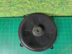 A2088203202 Bose 97-03 Mercedes Clk430 W208 Rear Subwoofer Sound Speaker Oem
