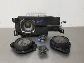 644.gm6b12 Cadillac 12 2012 Escalade Base Bose Speaker Set