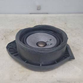 644.gm6c19 Cadillac Escalade 2019 Speaker 25721