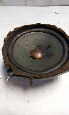 644.gm6v00 Cadillac 2000 Deville Speaker