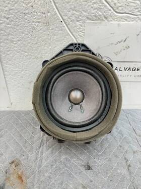 84203334 Cadillac 2009-2017 Srx Buick Enclave Rear Door Bose Speaker Oem 10-12