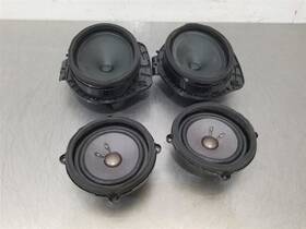 644.gm1u20 Chevrolet 20 2020 Chevy Camaro Bose Door Speaker Set