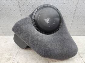 644.gm1z07 Chevrolet 2005-2013 C6 Corvette Jl Audio Stealthbox 10 Inch Subwoofer Speaker With Box Used