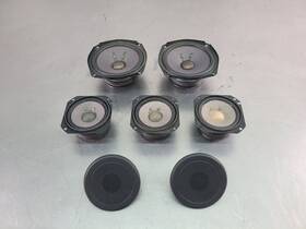 644.gm1z12 Chevrolet 2005-13 C6 Corvette Factory Secondary Speakers 7-piece Set - Oem