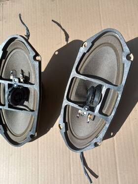 77768768786 Chevrolet 1999 Suburban- Tahoe- Gmc Yukon Rear Speakers 1995-1996-1997-1998-1999