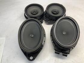 39035165 Chevrolet Truck 2018 2023 Equinox Front And Rear Rh Lf Door Speaker Set Of 4 P