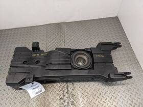 644.gm8m21 Chevrolet Truck 2020 2021 2022 2023 Chevy Silverado 1500 Bose Audio Radio Speaker Subwoo 1170265