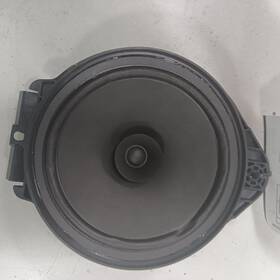 806.gm8221 Chevrolet Truck Chevy Trailblazer Speaker Right Passenger Rear 2021 2022 2023 2024 2025 806.gm8221 Chevrolet Truck Chevy Trailblazer Speaker Right Passenger Rear 2021 2022 2023 2024 2025