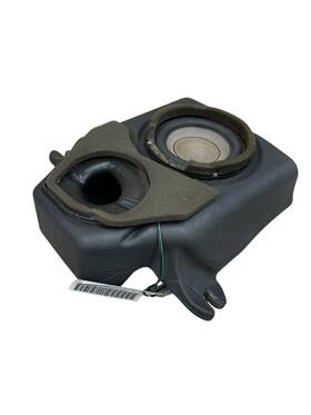 04865995 Chrysler 2003 - 2006 Dodge Viper Oem Subwoofer Speaker Bass Box