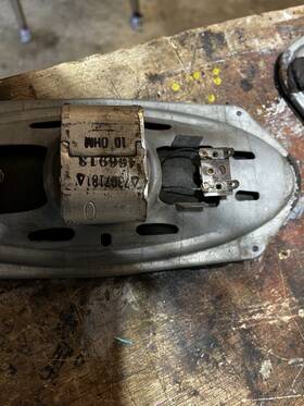 466912 Corvette 1968-1969 C3 Speakers Pair Working Condition Original 1969 Sept Build