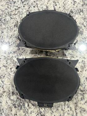 09374451 Delco Electronics Pontiac Grand Am Rear Speaker Oem