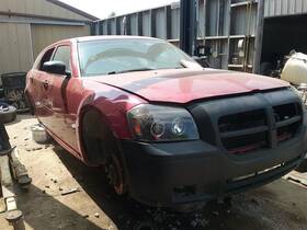 644.ch2m06 Dodge Magnum 2006 Speaker 1223005