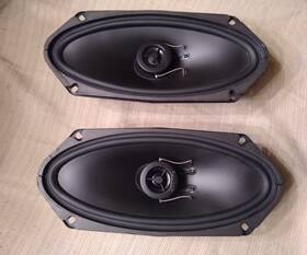 Se8402 Eclipse Vintage 4 X 10 Two Way Speakers