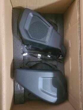 M2dz-18808-a Factory Ford Bronco Gen 6 Speakers