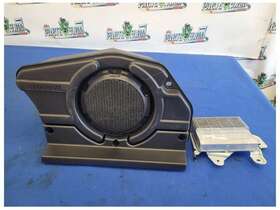 644.fd1i18 Ford 2018-2023 Mustang Gt S550 Convertible Rear Subwoofer Speaker Box 2494