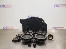 644.fd1i24 Ford 24 Mustang Gt Bang And Olufsen Speaker Lot With Subwoofer