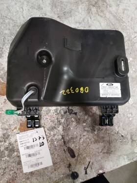 Cm5t-19a067-ae Ford 644.fd1l17 2017 Focus Subwoofer Kr131519