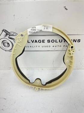 Cv6z-5424140-aa Ford 2012-2018 Focus Front Door Speaker Mount Left / Right Bracket Oem 7-144
