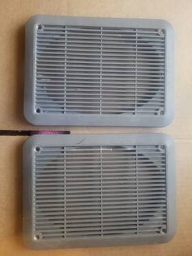 F57f-18985-aaw Ford F57f-18958-aaw Ranger 97 And Previous Others Speaker Grills 2 Pair F57f-18985-aaw Ford F57f-18958-aaw Ranger 97 And Previous Others Speaker Grills 2 Pair
